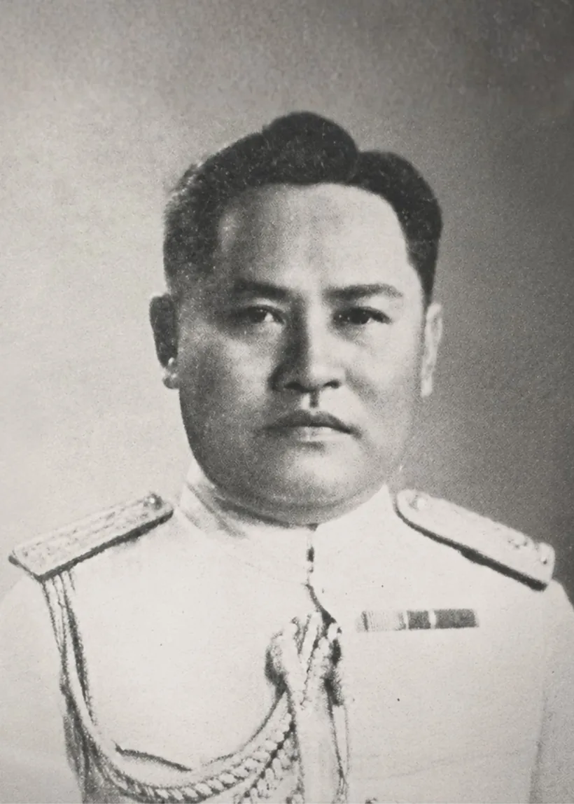 พลตรี หม่อมหลวงโอสถ ทินกร